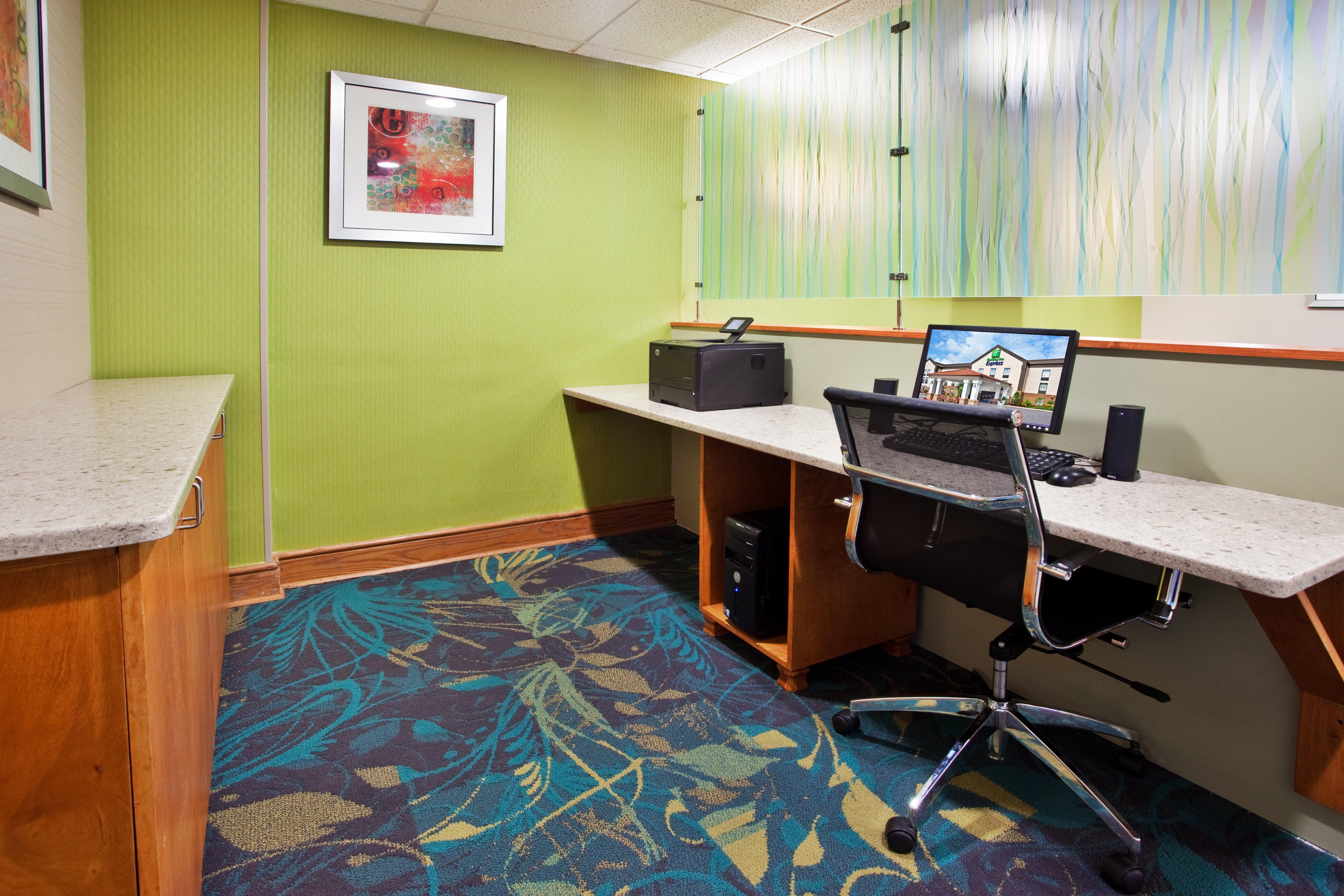 Holiday Inn Express Hotel & Suites Kimball, An Ihg Hotel Exterior foto